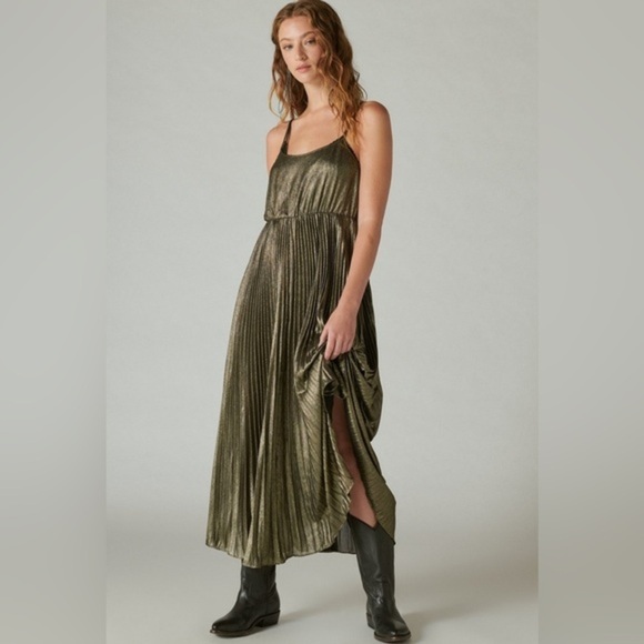 ***NWT*** LUCKY BRAND Pleated‎ Party Midi Dress - Picture 1 of 7